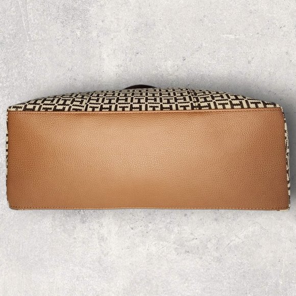 Tommy Hilfiger Large Beige/Brown Tonal Jacquard Tote - NWT - Picture 6 of 8